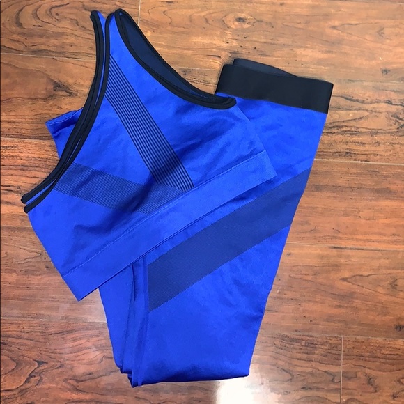 Fabletics set - Picture 5 of 5